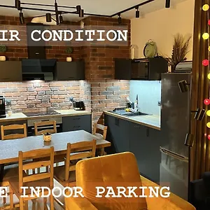  Apartament Downtown View 3 60m2+ Free Garage 2km Old Town Metro 9min Tram